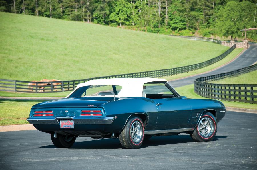  Pontiac Firebird 400 Ram Air IV Convertible 1969 года  (фото 16 из 17)